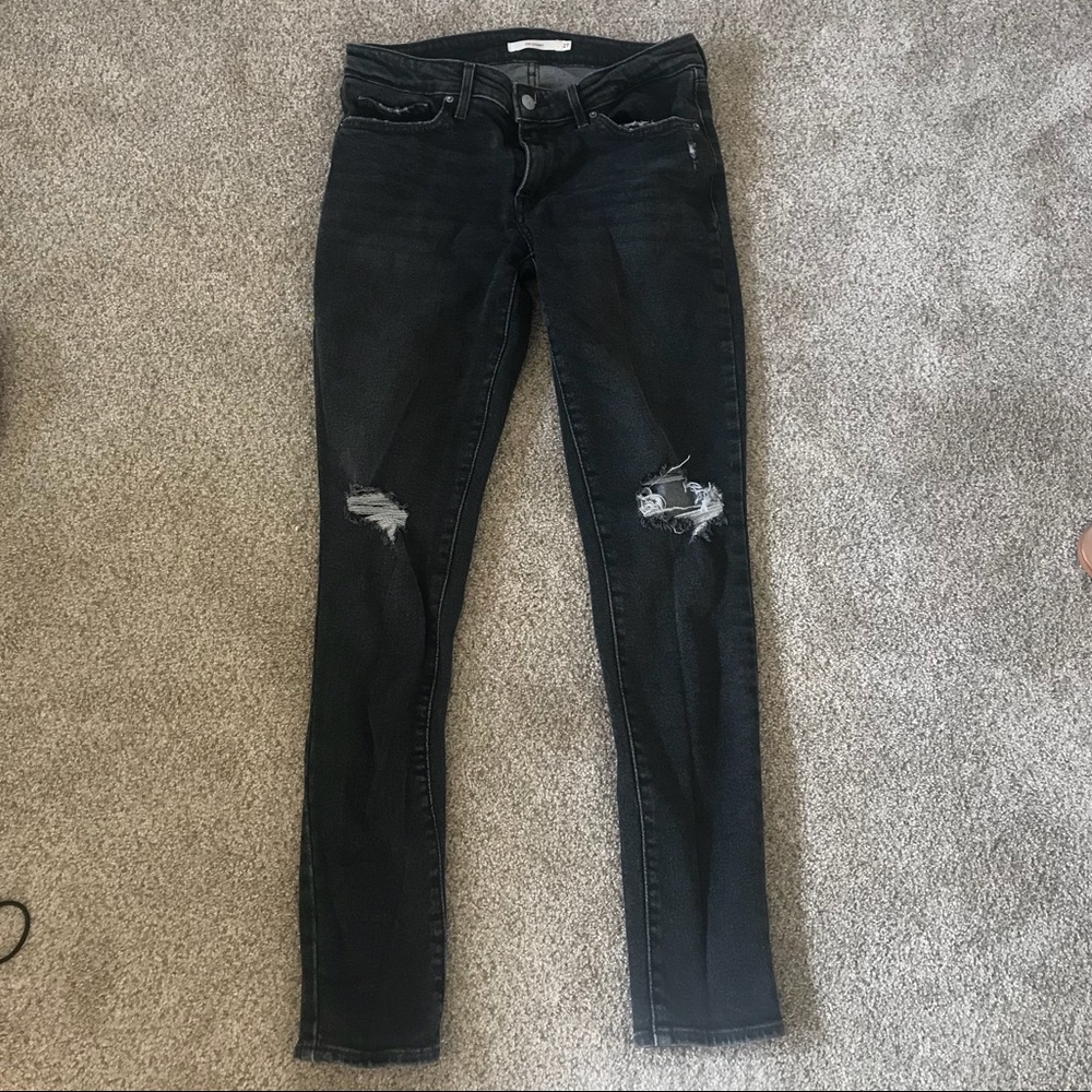 Levi’s 711 Skinny Jeans